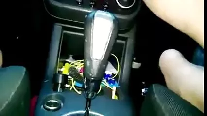 Chicos despertaron a una rubia rusa y la besaron en todos los pormo caseros agujeros