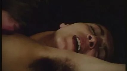 Chica joven quiere prnos caseros besar a una estrella porno y vino a follar en el casting