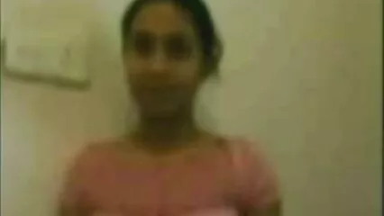 Cutie videosxx x caseros Ariel desnuda desnuda, chupó chico y saltó sobre la polla