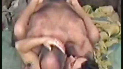 Guardaespaldas porno besaron a su amante y chicas desnudas videos caseros terminaron en ella en su totalidad