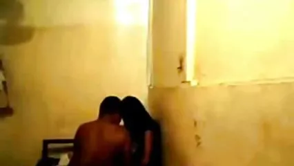 El chico besó a dos lesbianas delgadas y les vertió esperma videos xxc caseros