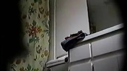 Soporte de sexo oral con joven prostituta transgénero y videos caseros de maduras mexicanas esperma en la nariz