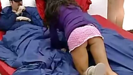 Hombre teniendo sexo con su novia, besando a videos hot caseros gratis un ladrón